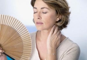 maca-peruana-beneficios-mulher-com-calor